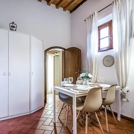 Hostly-santa Maria Tower Suite-just By The Tower Apartman *