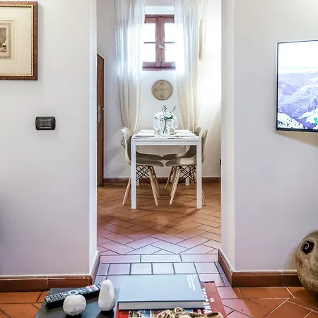 Hostly-santa Maria Tower Suite-just By The Tower Pisa